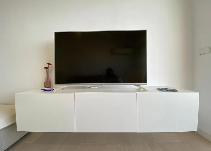 Atico En Primerisima Linea De Playa!!! * Dénia